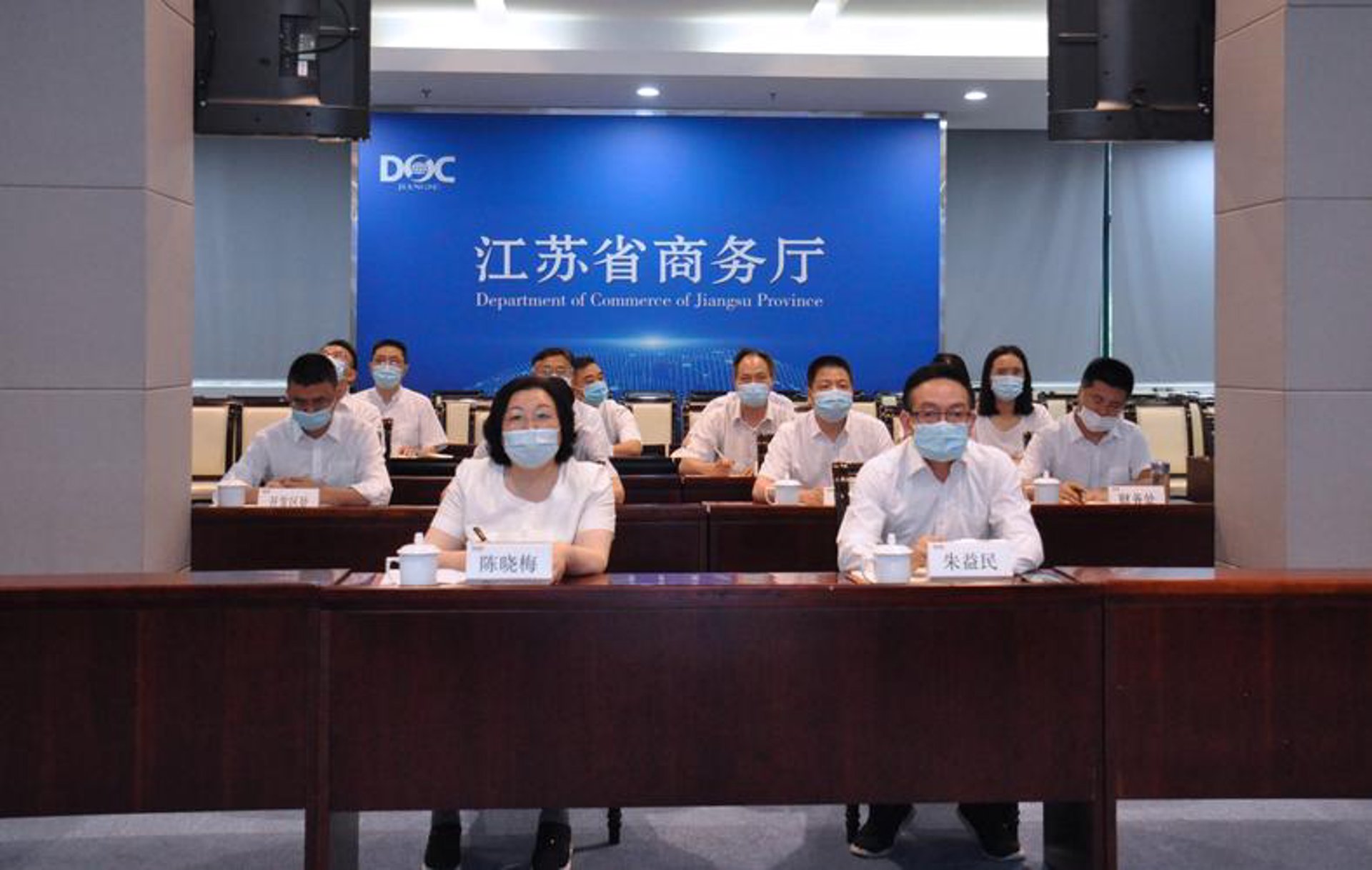 企业选择信息咨询服务：一份选购指南